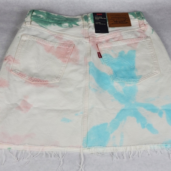 Levi's High-Rise Deconstructed Tie-dye Skirt - Picture 4 of 4